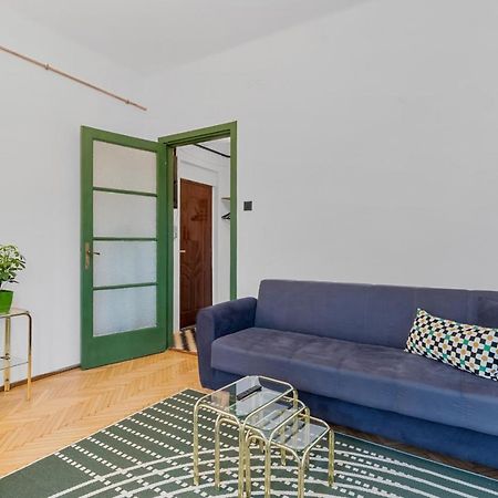 11 Apartments Bucureşti Ngoại thất bức ảnh
