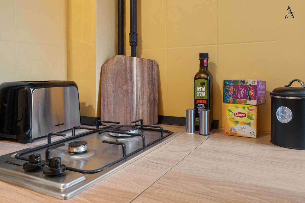 11 Apartments Bucureşti Ngoại thất bức ảnh